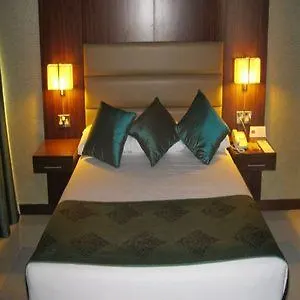 Hotel Howard Johnson By Wyndham Abu Dhabi Downtown