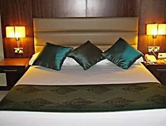 Howard Johnson By Wyndham Abu Dhabi Downtown 3*,  Vereinigte Arabische Emirate